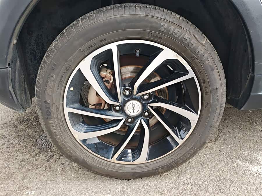 众泰 众泰T300 2019 汽车图片 #27