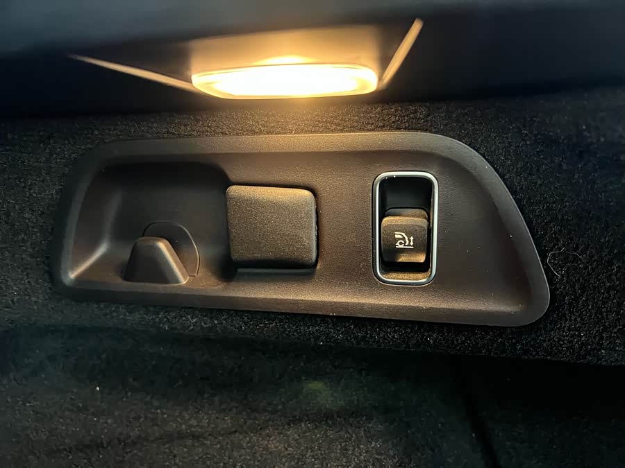 Mercedes-Benz GLE Coupe 2022 #27 Mercedes-Benz GLE Coupe 2022 car image #27