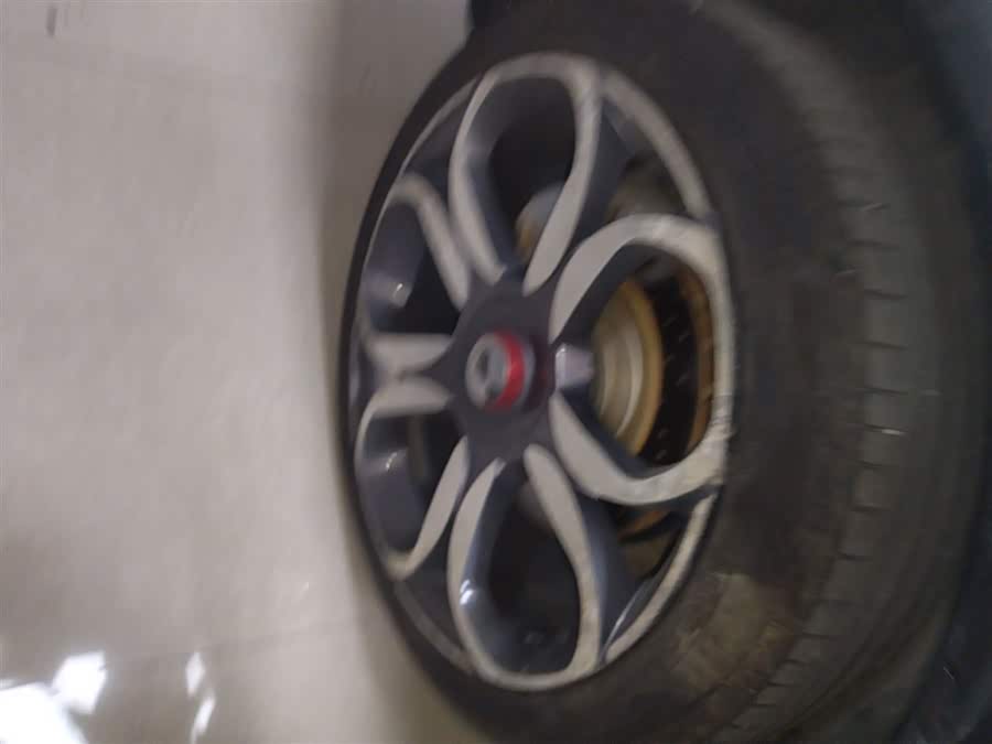 Denza X 2020 car image #27