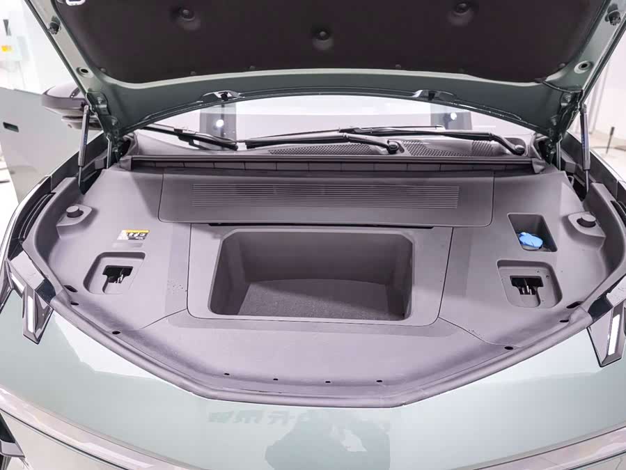 极氪 极氪X 2024 汽车图片 #27