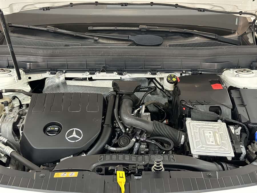 Mercedes-Benz GLB Class 2020 car image #27