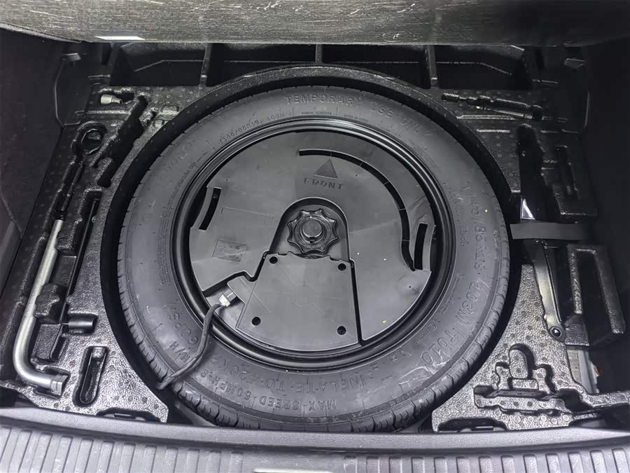 Audi Q3 2021 immagine di auto #27