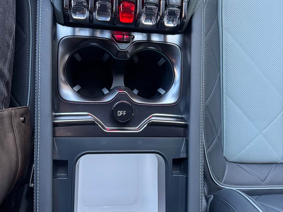 FangChengBao Leopard 5 2024 #27 FangChengBao Leopard 5 2024 car image #27