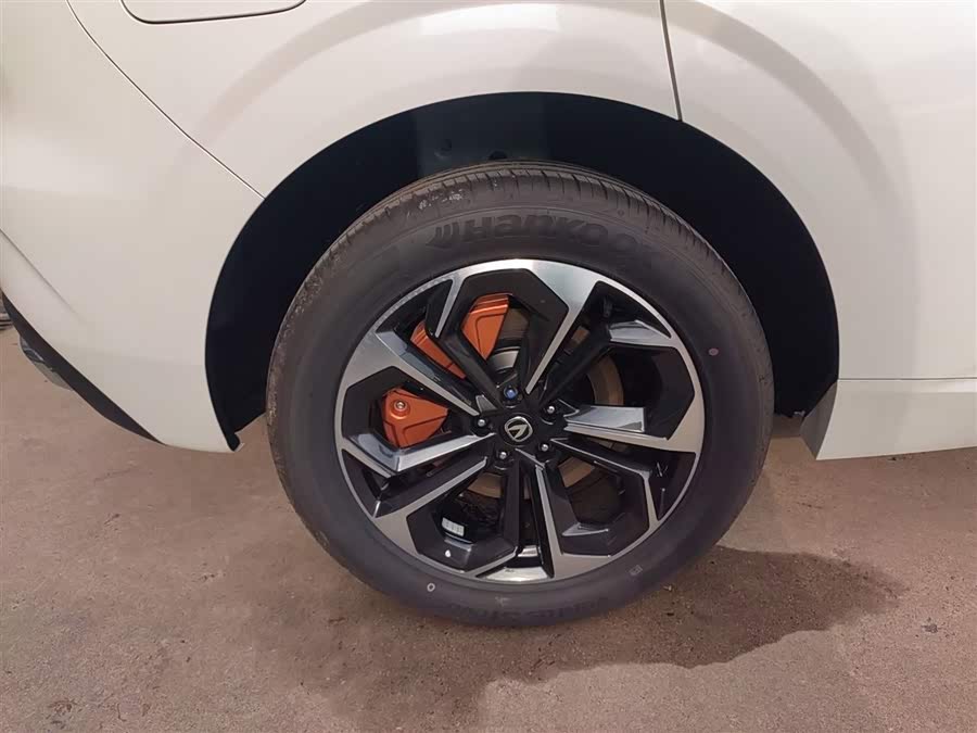 Changan UNI-K iDD 2025 #27 Changan UNI-K iDD 2025 car image #27