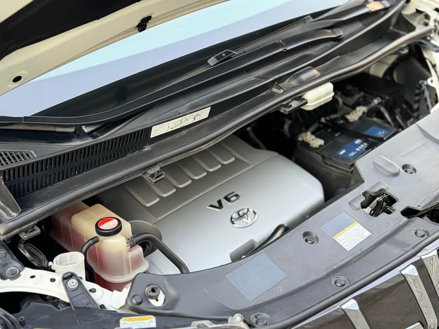 Toyota Alphard 2017 car image #27