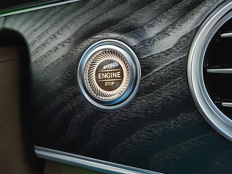 Mercedes-Benz E Class 2023 #27 Mercedes-Benz E Class 2023 car image #27
