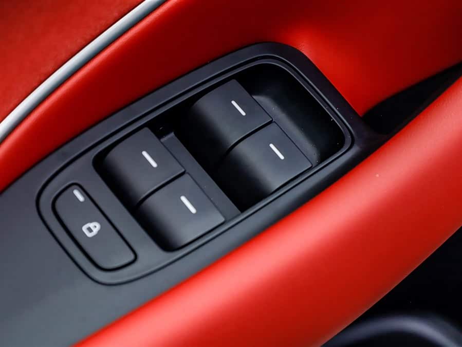 MI SU7 2025 car image #27