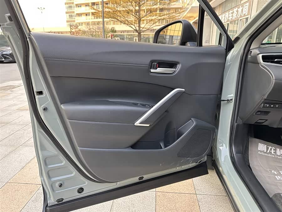 Toyota Corolla Cross 2022 immagine di auto #27