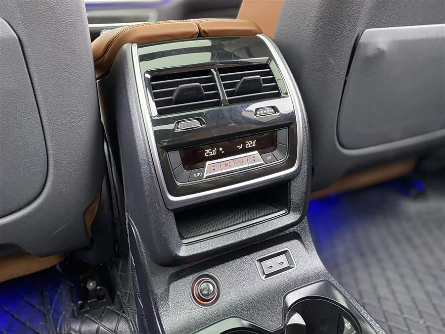 BMW X7 2022 #27 BMW X7 2022 immagine di auto #27