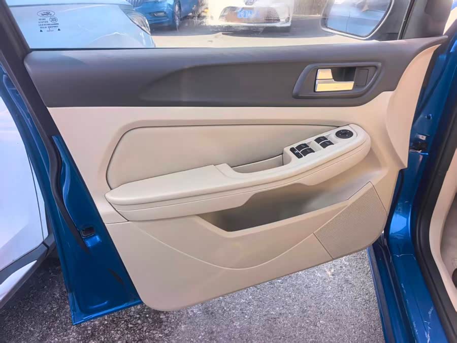 Ford Focus 2013 image de voiture #27