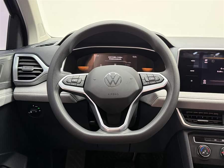 Volkswagen Tharu 2023 #27 Volkswagen Tharu 2023 car image #27