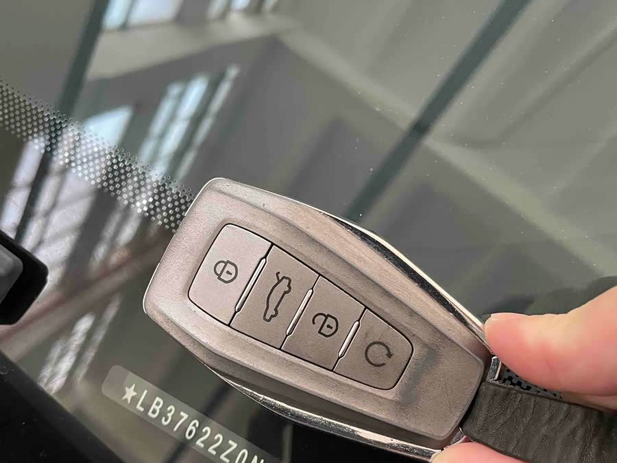 GEELY Coolray 2022 #27 GEELY Coolray 2022 car image #27
