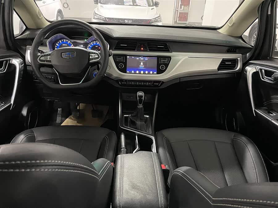 GEELY Vision X3 2019 изображение автомобиля #27