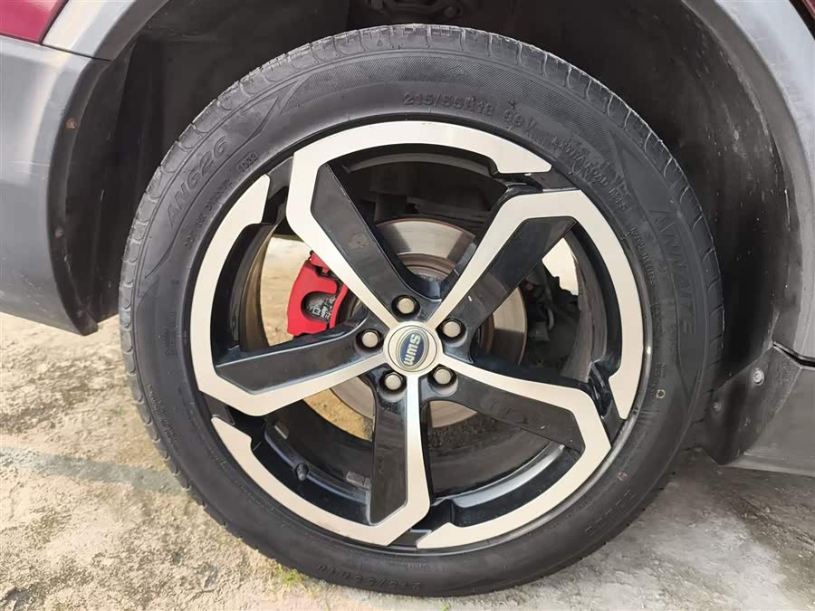 SWM X7 2018 изображение автомобиля #27