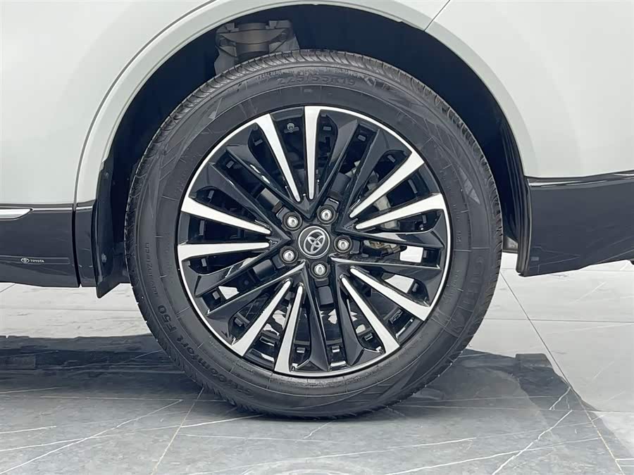 Toyota Venza 2023 #27 Toyota Venza 2023 car image #27