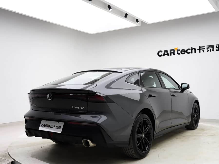 Changan UNI-V 2023 immagine di auto #27