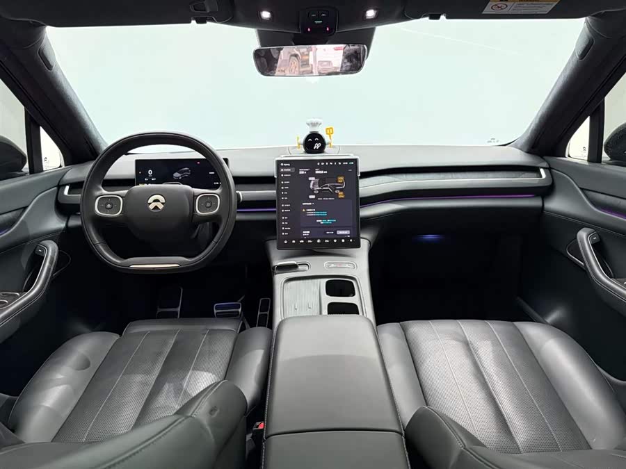 蔚来 蔚来ES8 2024 汽车图片 #27