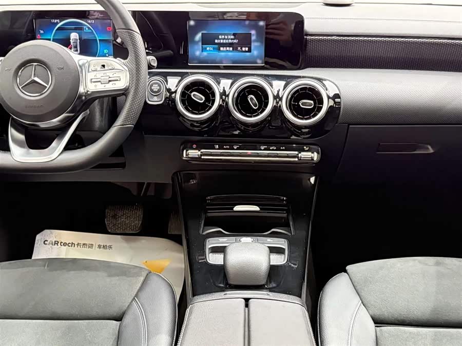 Mercedes-Benz A Class 2019 #27 Mercedes-Benz A Class 2019 car image #27