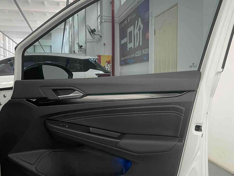 Volkswagen Golf 2021 #27 Volkswagen Golf 2021 car image #27