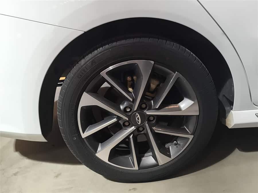 Chery Arrizo 5 Plus 2021 immagine di auto #27