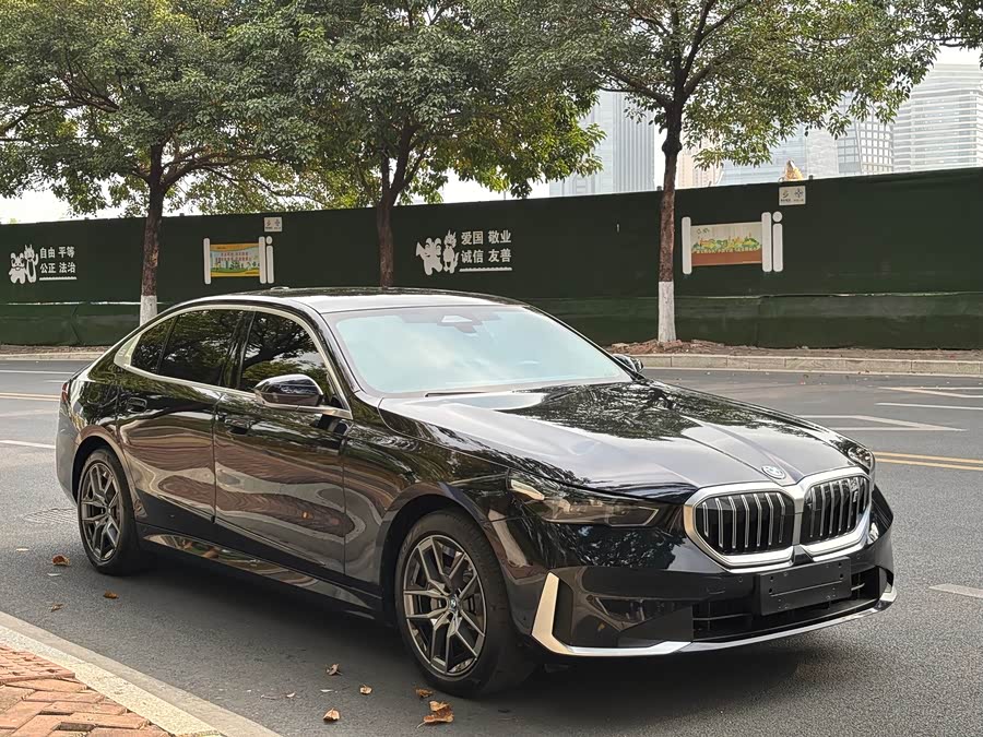 BMW i5 2024 #27 BMW i5 2024 car image #27