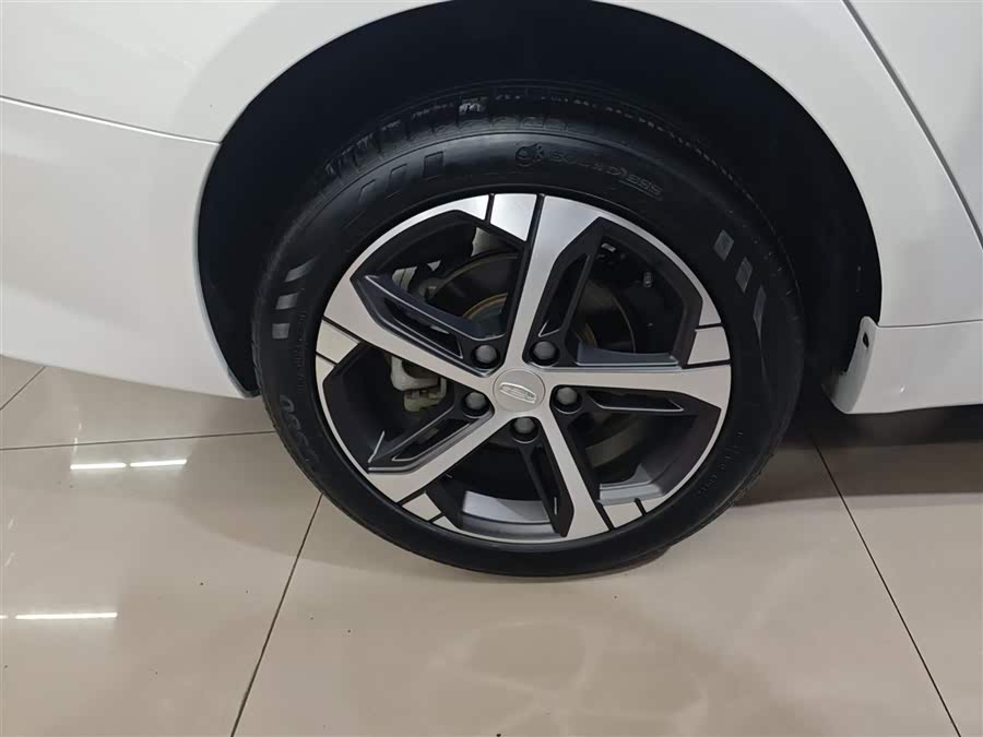 GEELY Emgrand L 2021 #27 GEELY Emgrand L 2021 car image #27