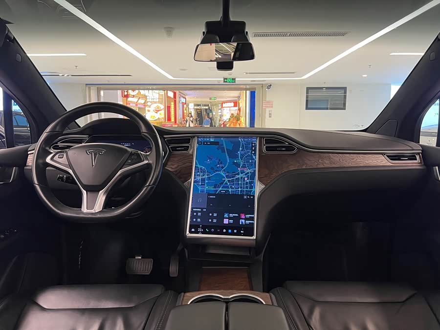 Tesla Model X 2017 car image #27