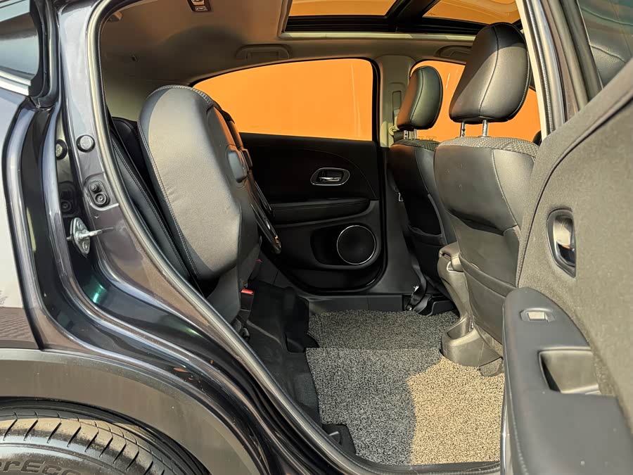 Honda VEZEL 2015 car image #27