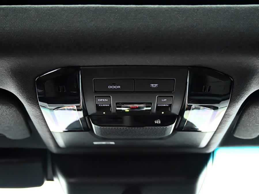 Toyota Land Cruiser Prado 2025 #27 Toyota Land Cruiser Prado 2025 immagine di auto #27