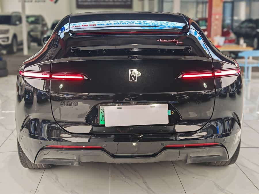 Avatr 12 2024 car image #27