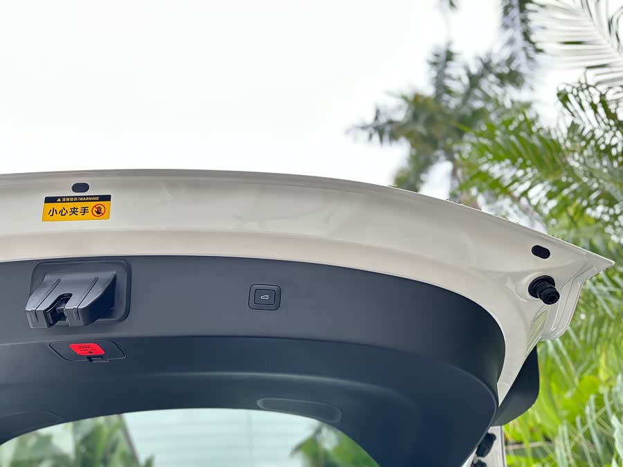 小米汽车 小米YU7 2025 汽车图片 #27