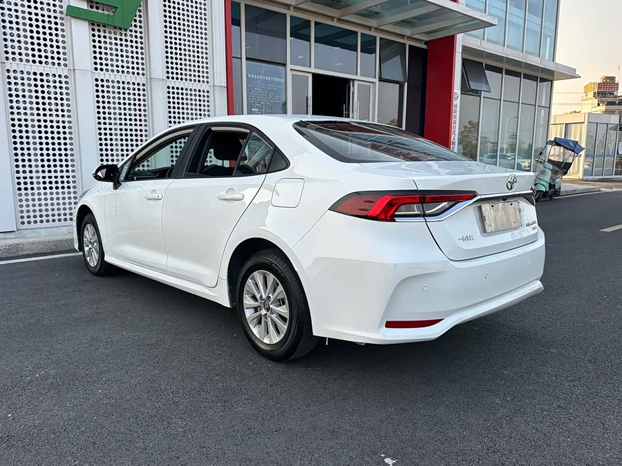 Toyota Corolla 2023 car image #27