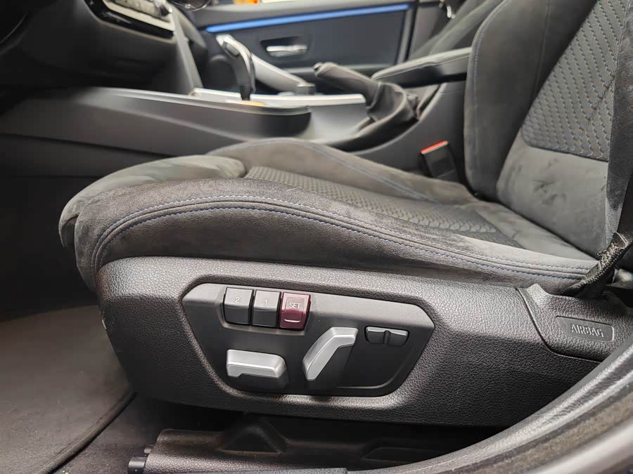 BMW 4 Series 2018 car image #27