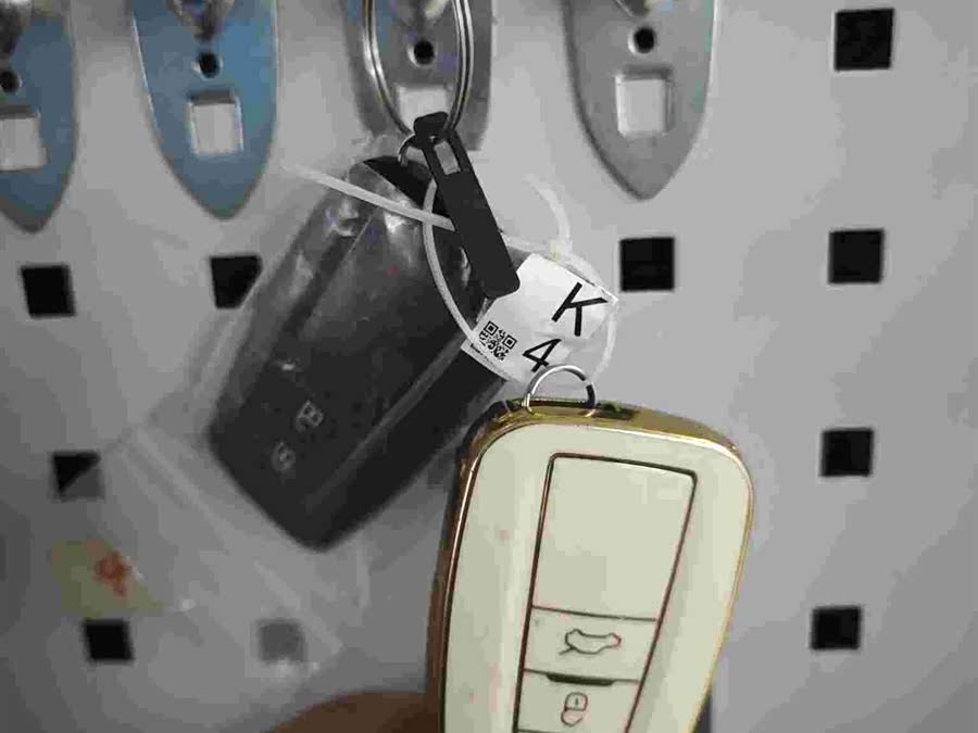 Toyota Izoa 2019 car image #27