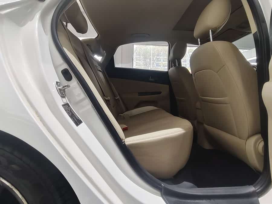 Changan Eado 2014 imagem de carro #27