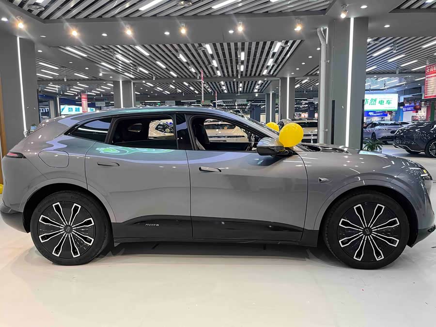 Avatr 07 2024 صورة سيارة #27