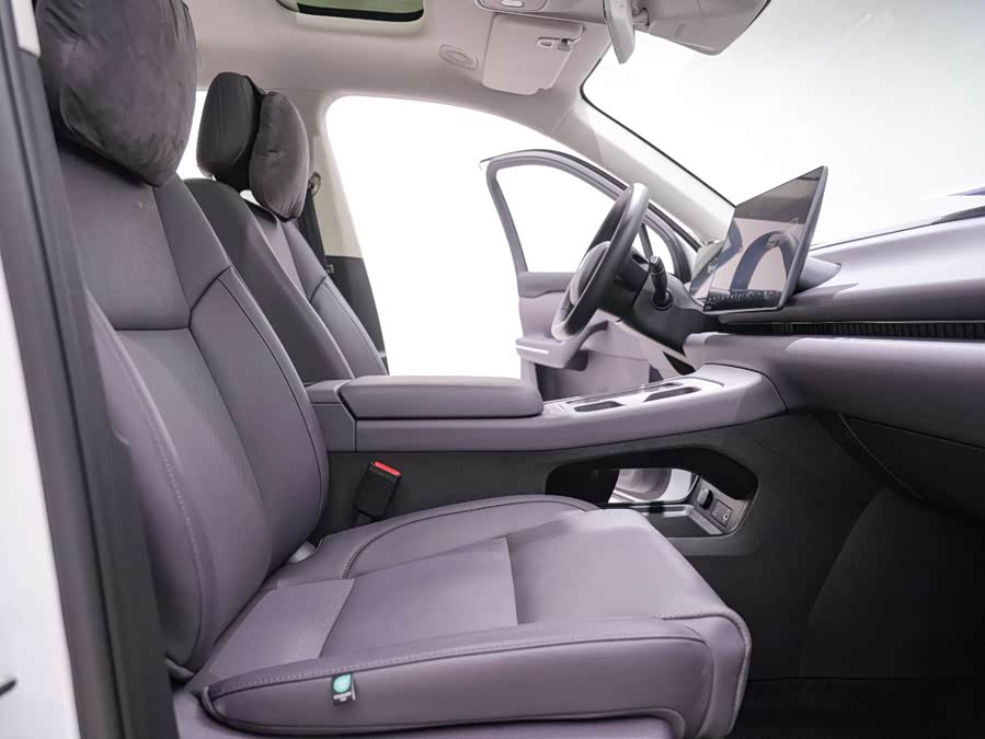 Leapmotor C16 2024 car image #27