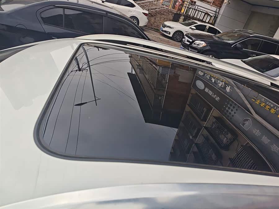 Roewe RX3 2018 изображение автомобиля #27