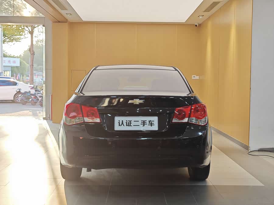 Chevrolet Cruze 2011 изображение автомобиля #27