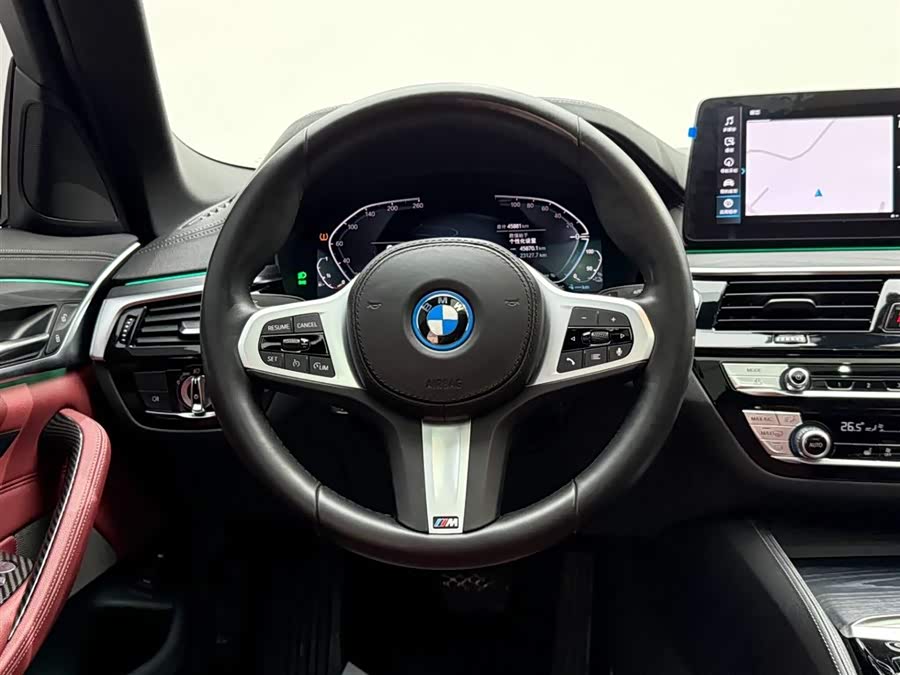 BMW 5 Series New Energy 2022 car image #27