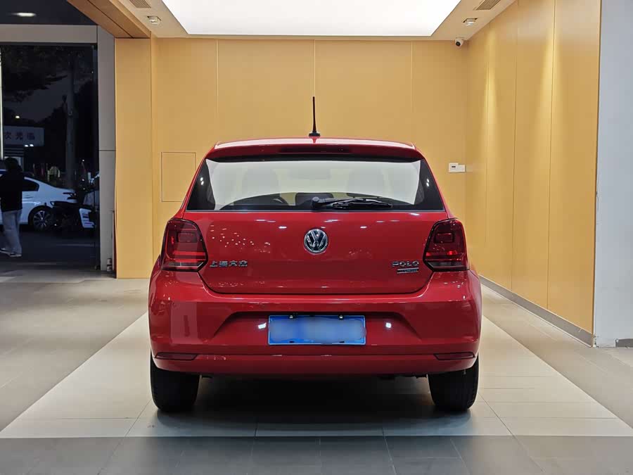 Volkswagen Polo 2014 #27 Volkswagen Polo 2014 car image #27