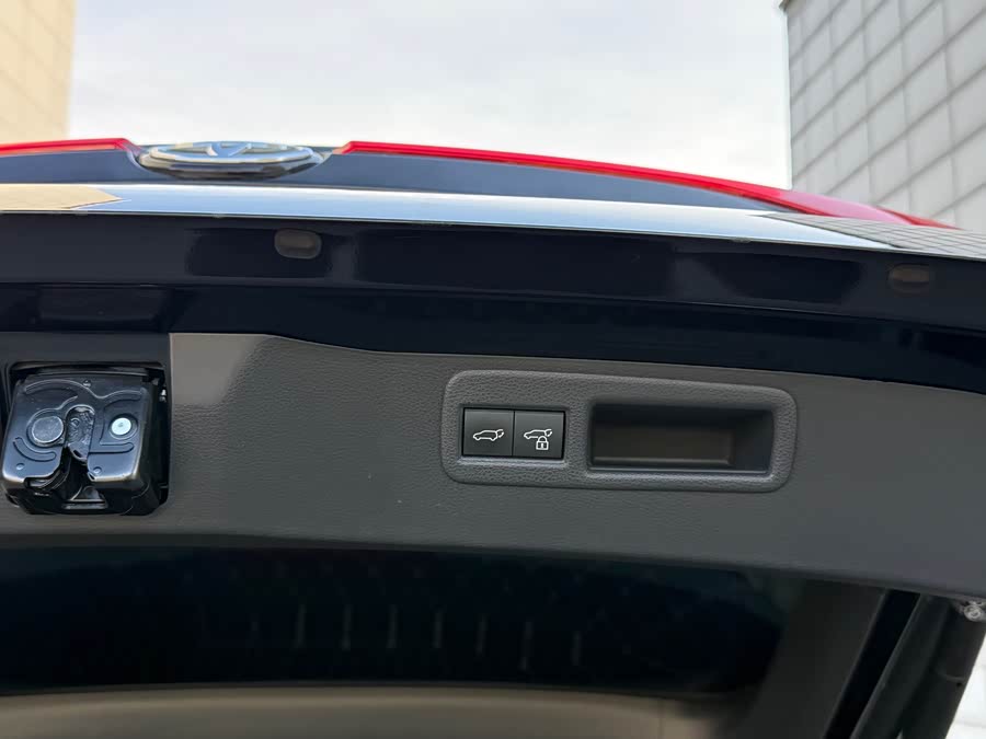 Toyota Venza 2023 immagine di auto #27