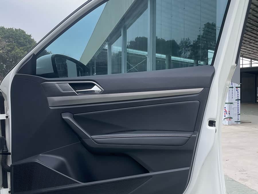 Volkswagen Lavida 2022 #27 Volkswagen Lavida 2022 car image #27