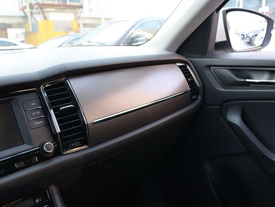 Skoda Kodiaq 2017 car image #27