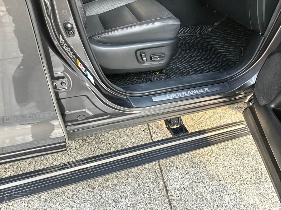 Toyota Highlander 2018 #27 Toyota Highlander 2018 car image #27
