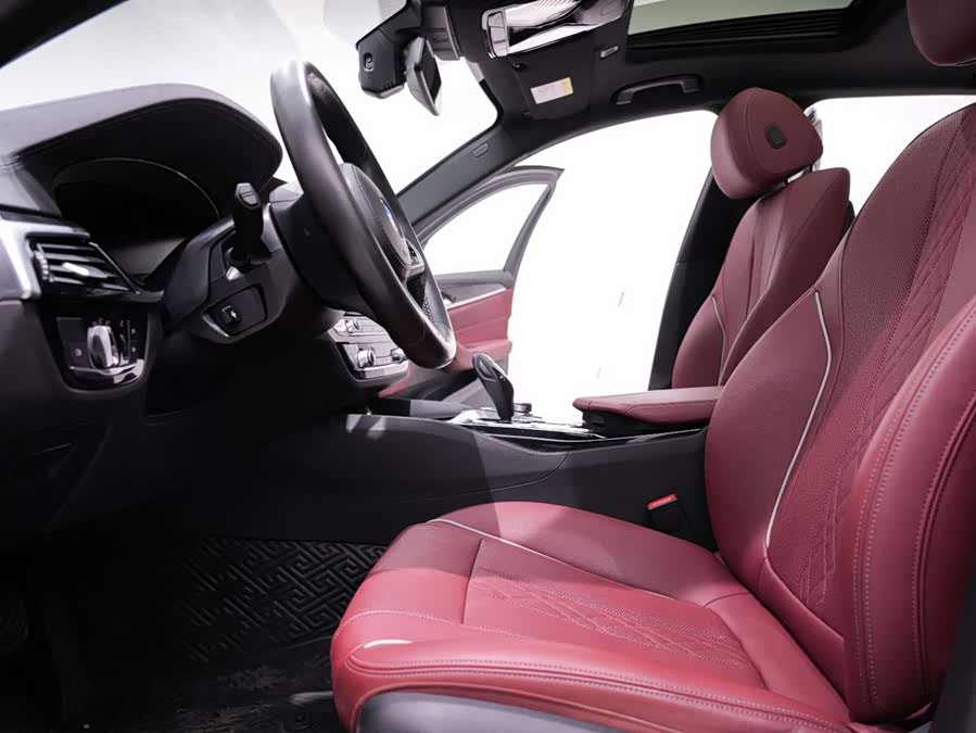 BMW 5 Series 2022 car image #27