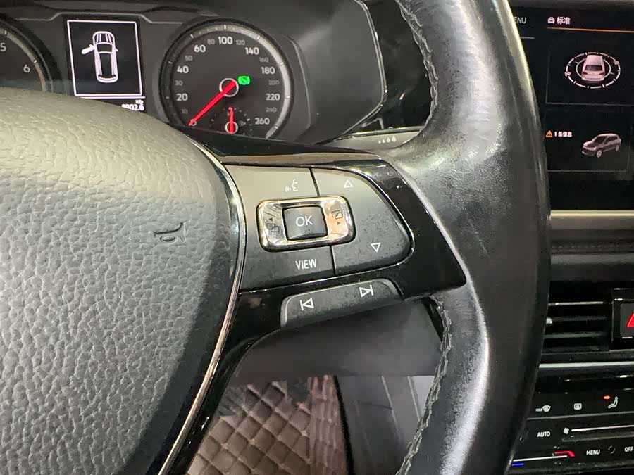 Volkswagen Tharu 2021 immagine di auto #27