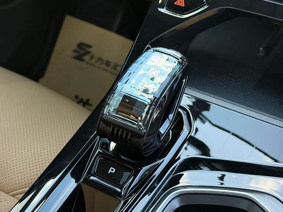 GEELY Boyue L 2023 #27 GEELY Boyue L 2023 car image #27