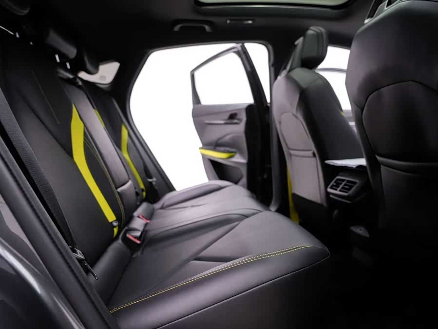 Changan UNI-V 2023 car image #27