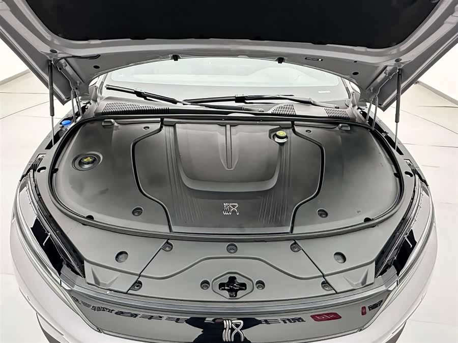 BYD Han 2025 car image #27